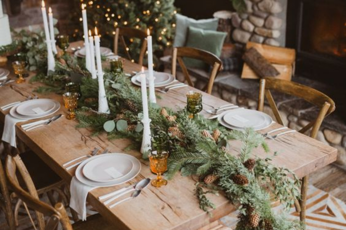 Festive holiday decor with sustainable, handmade items in an eco-friendly setup.