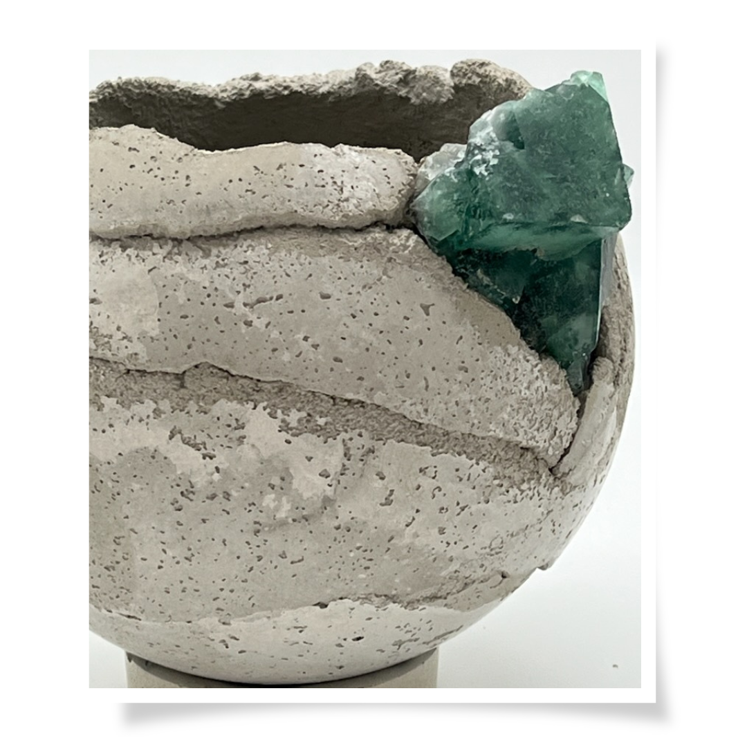 Concrete & Crystal Planter - Natural With Green Fluorite