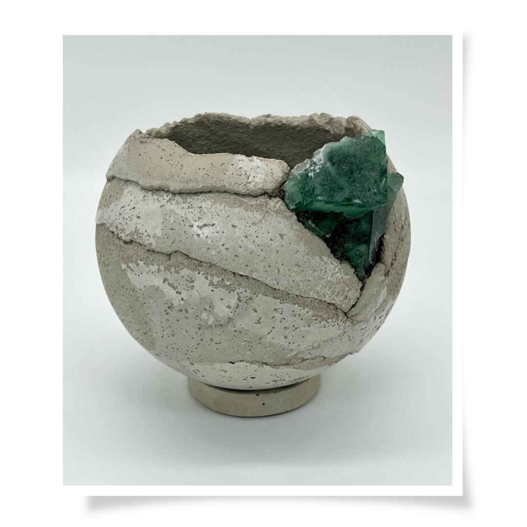 Concrete & Crystal Planter - Natural With Green Fluorite