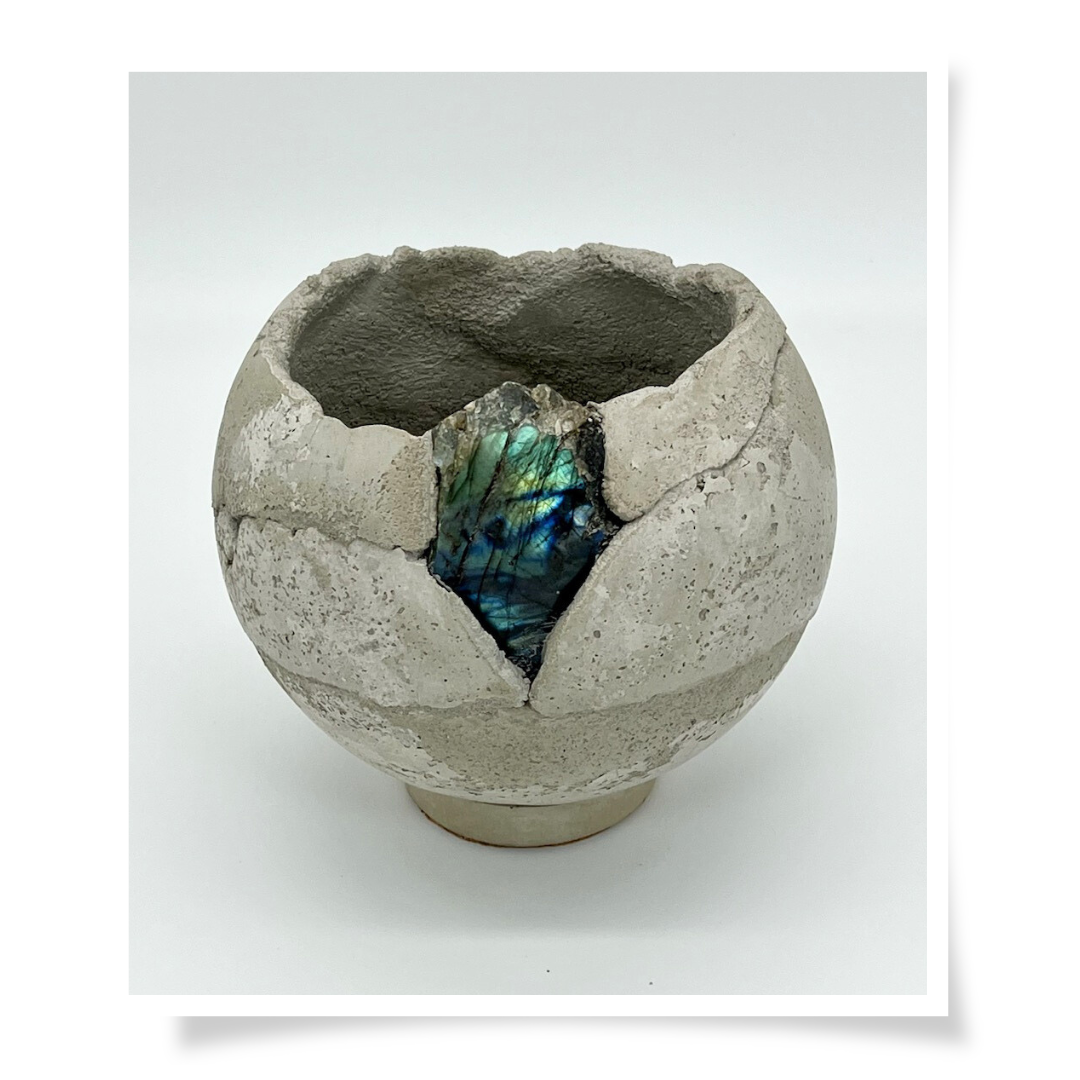 Concrete & Crystal Planter - Natural With Labradorite