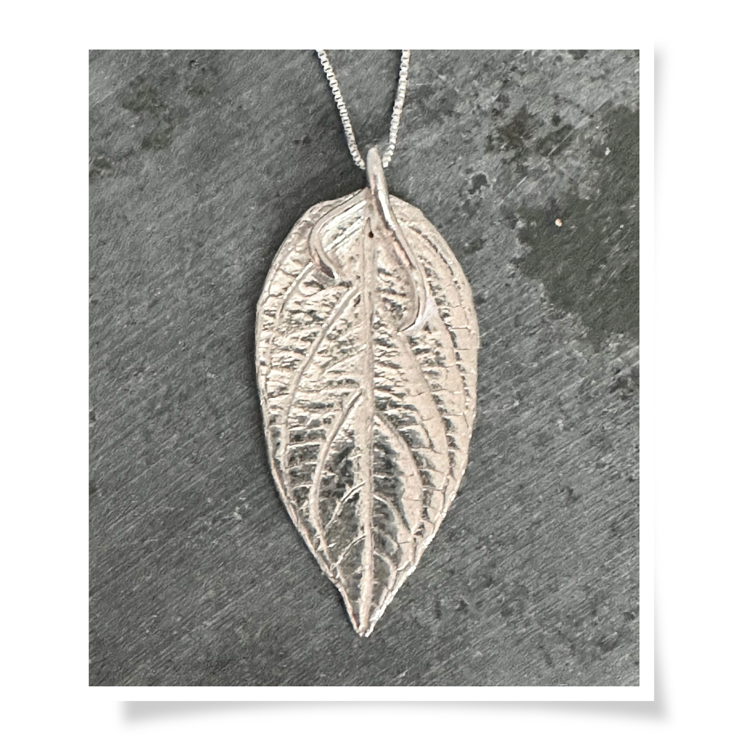 Jewelry - Endless Summer Hydrangea Leaf